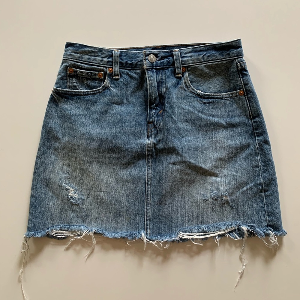Levi’s Distressed Denim Skirt